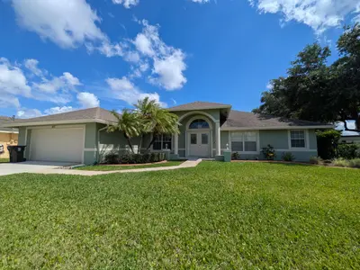 357 SE Cork Road, Port St. Lucie – sold