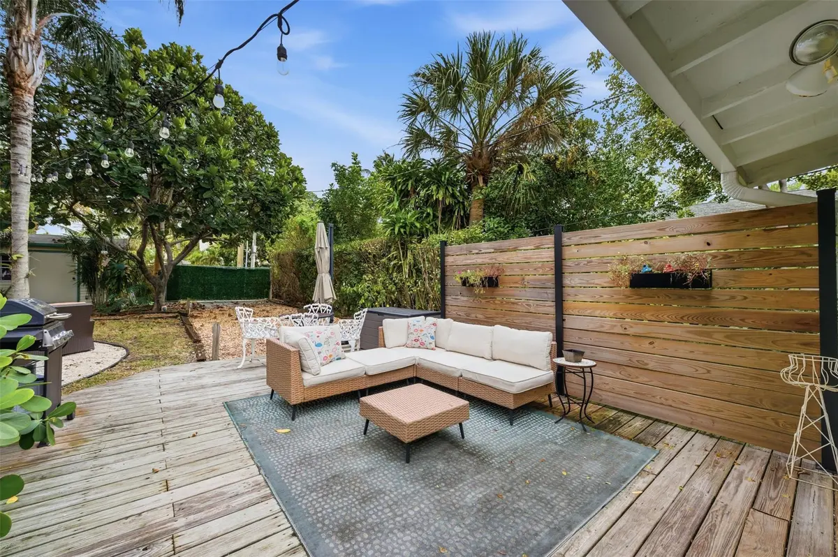 Photo 6 at 117 S Palmway, Lake Worth Beach