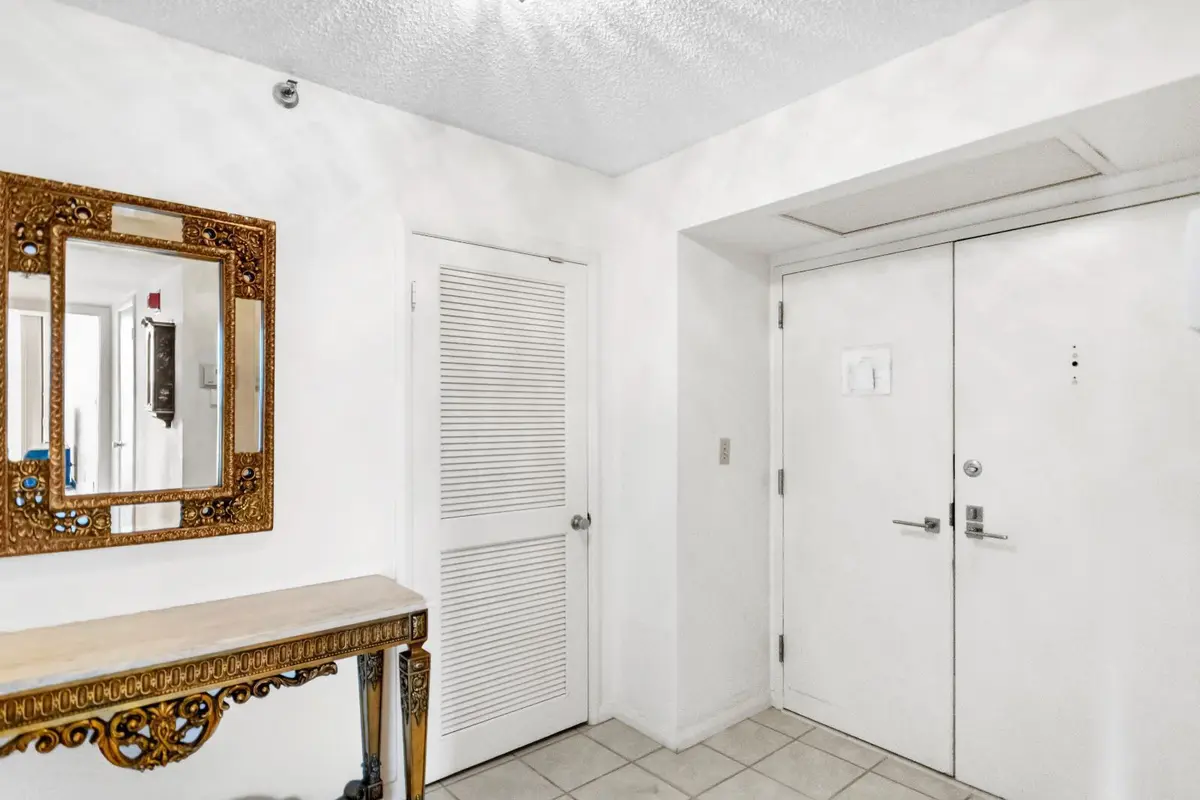 Foyer at 115 Lakeshore Drive 1549, North Palm Beach