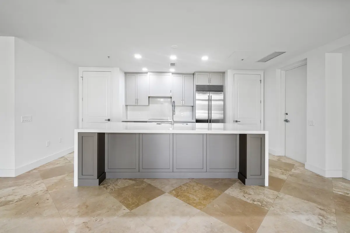 002-184LakeDrive-4202-PalmBeachShores-FL at 178 Lake Drive 4202, Palm Beach Shores