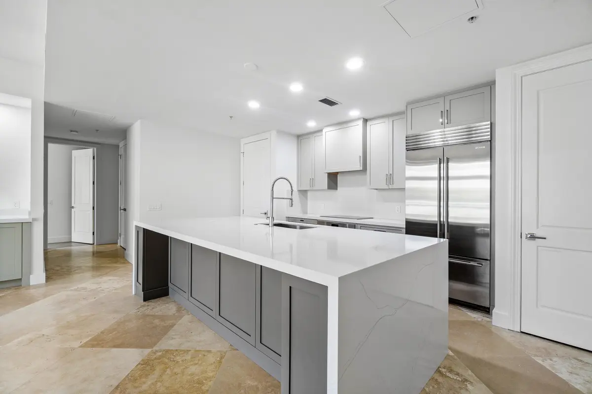 004-184LakeDrive-4202-PalmBeachShores-FL at 178 Lake Drive 4202, Palm Beach Shores