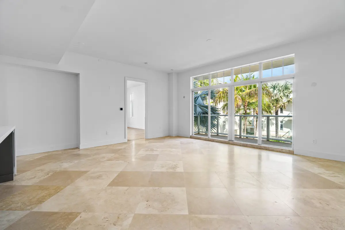 006-184LakeDrive-4202-PalmBeachShores-FL at 178 Lake Drive 4202, Palm Beach Shores