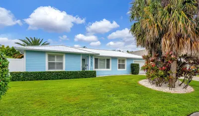 1131 Surf Road, Singer Island – sold