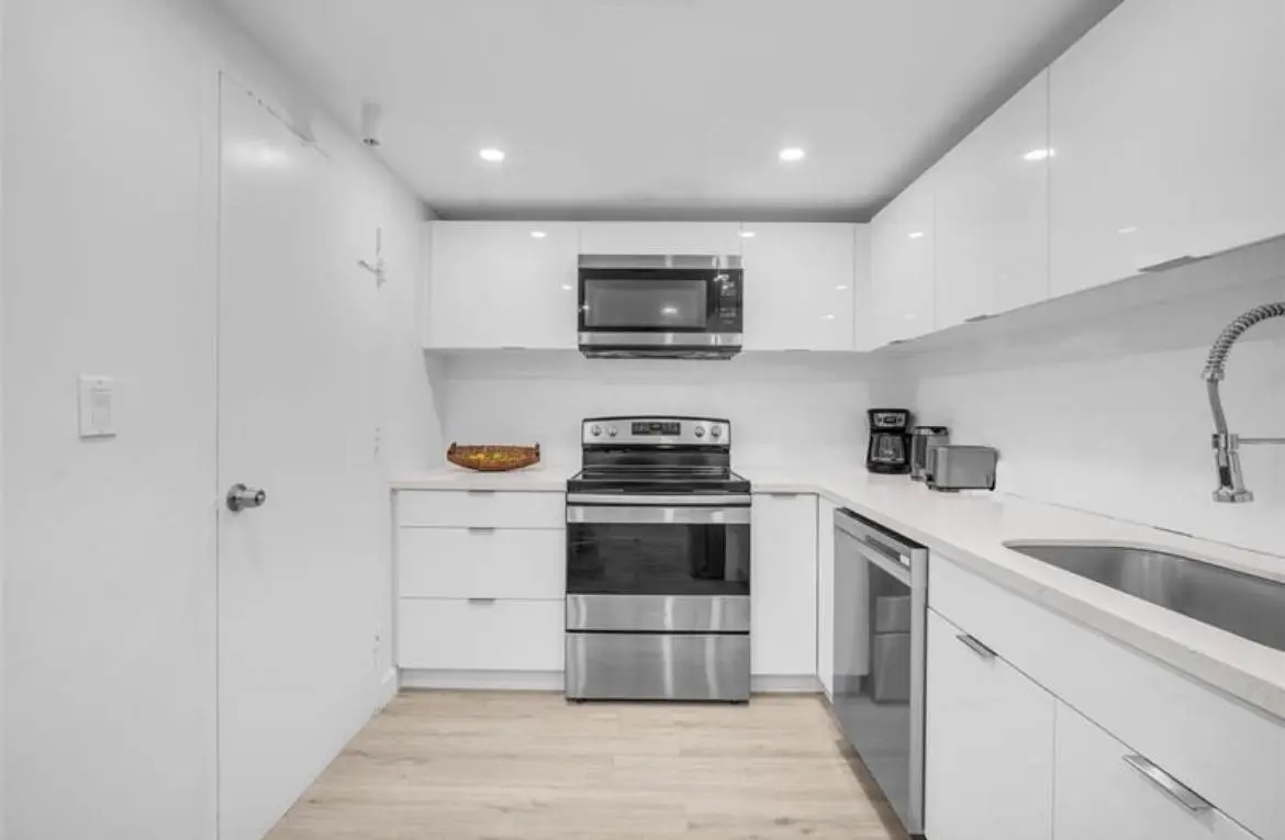 Photo 3 at 4001 S Ocean Drive 7k, Hollywood