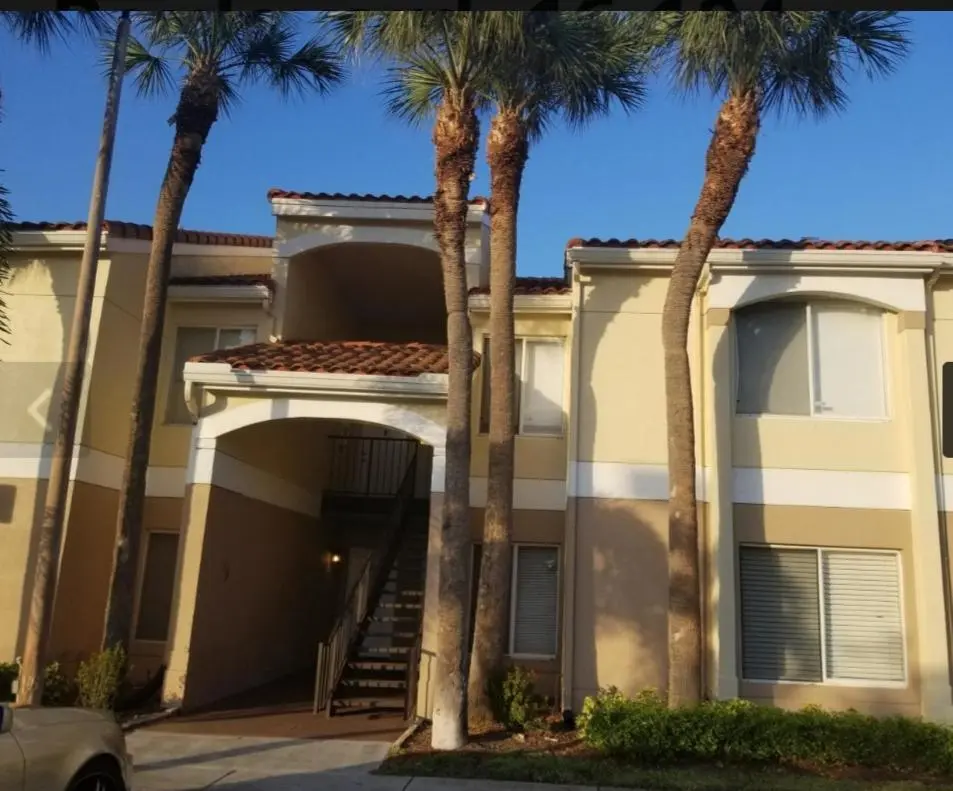 main Entrance at 815 W Boynton Beach Boulevard 16-104, Boynton Beach