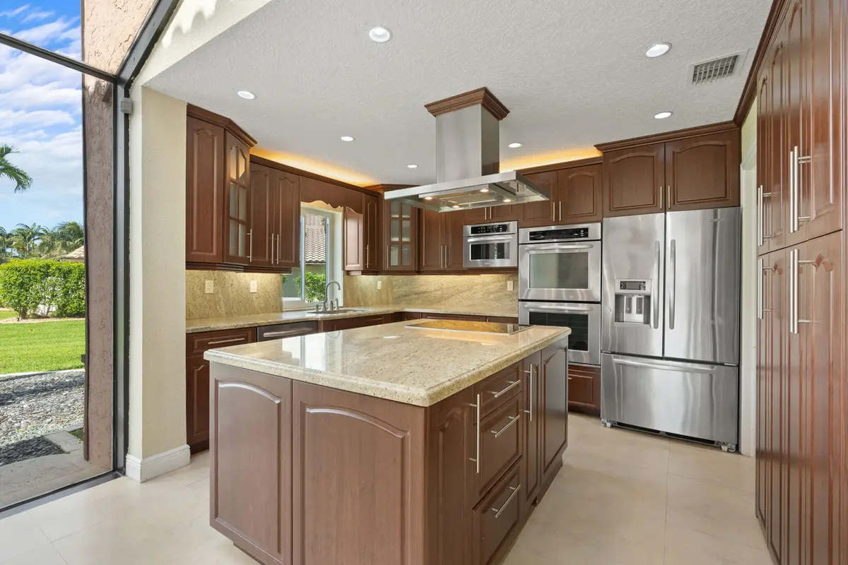 17-web-or-mls-11220 NW 2nd Manor Coral S at 11220 NW 2nd Manor, Coral Springs