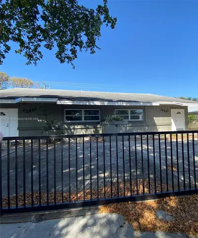 2899 NE 2nd Avenue, Boca Raton – Apartment for rent