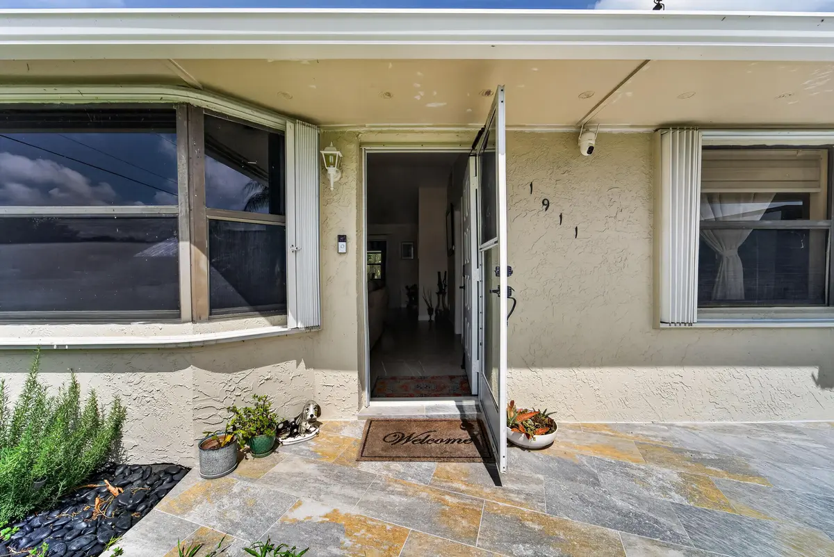 1911 SE Dock Street, Port St Lucie, FL at 1911 SE Dock Street, Port St. Lucie