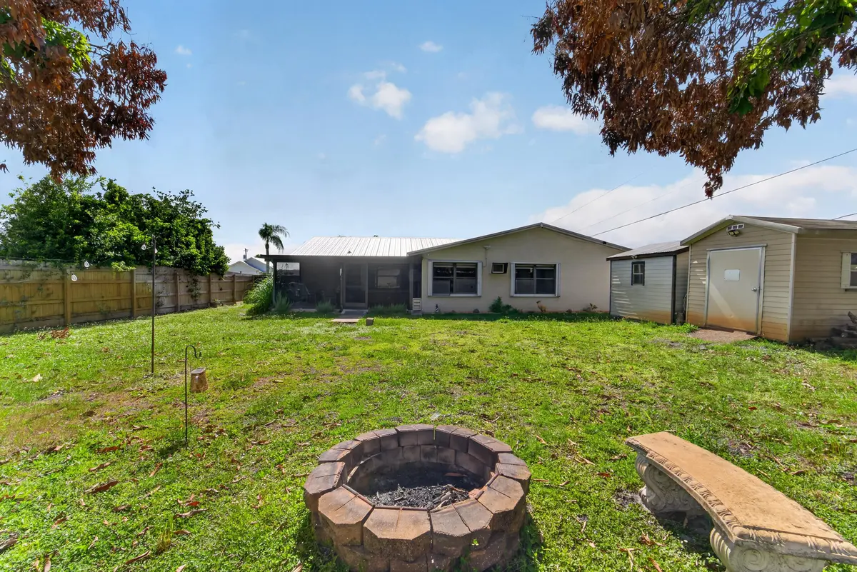 1911 SE Dock Street, Port St Lucie, FL at 1911 SE Dock Street, Port St. Lucie