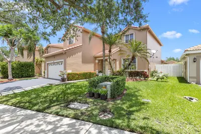 907 Stanton Drive, Weston – Single Family Residence for sale