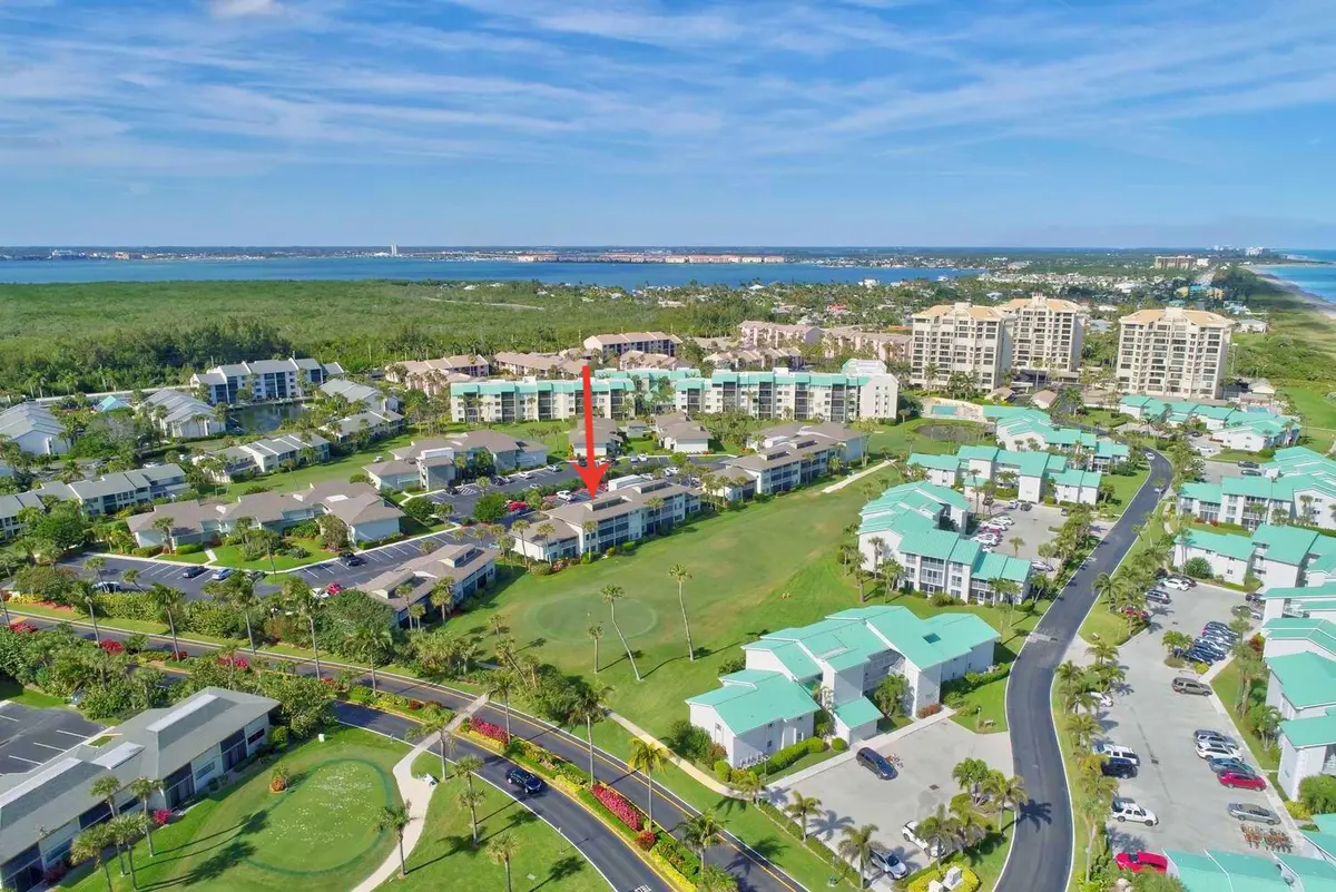 ON THE GOLF COURSE,,, (1) at 2400 S Ocean Drive 5214, Fort Pierce