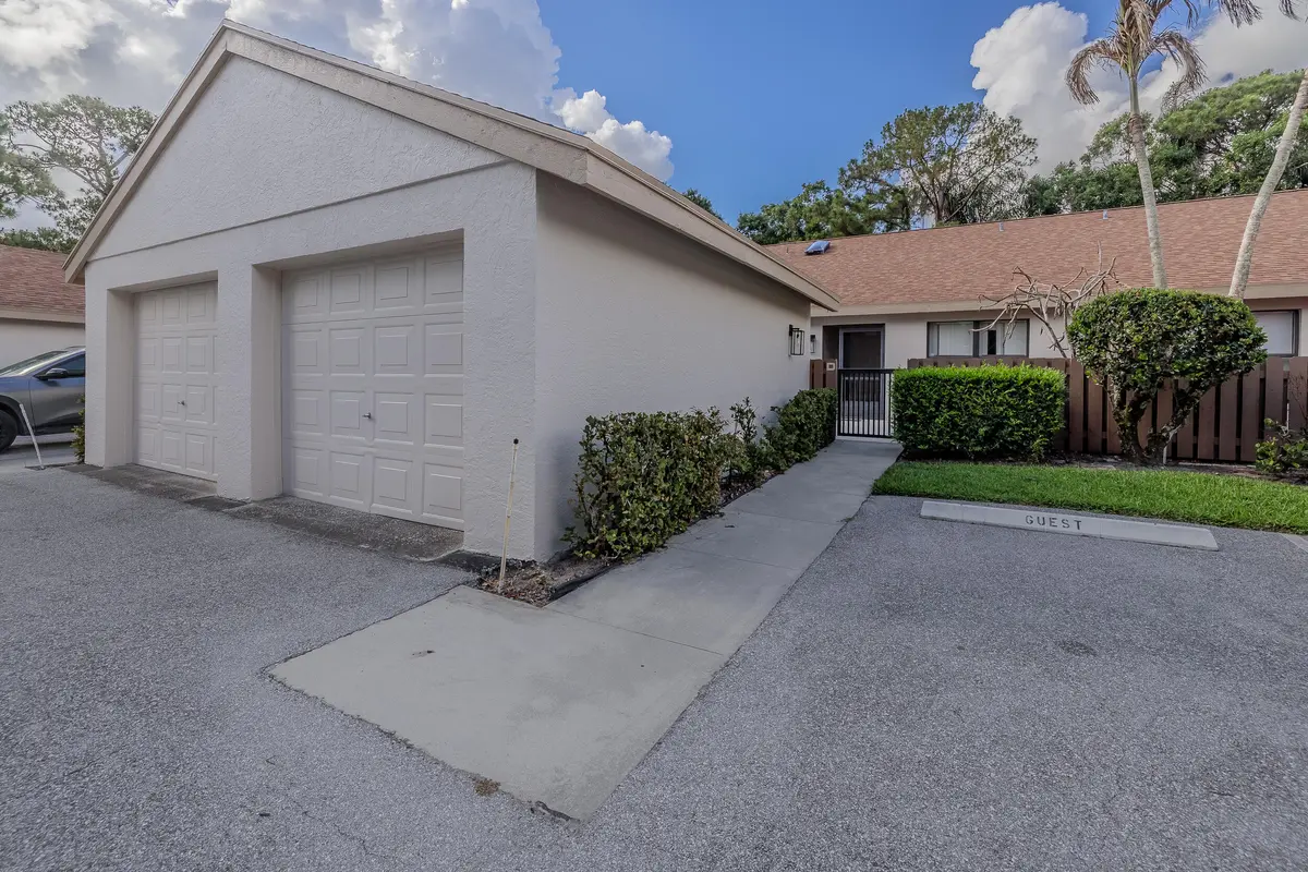 Front of house at 2054 SW Silver Pine Way 123d, Palm City