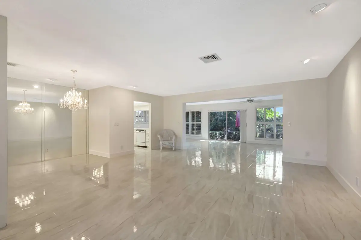 5-web-or-mls-DSC_9808 at 428 Pine Villa Drive, Atlantis