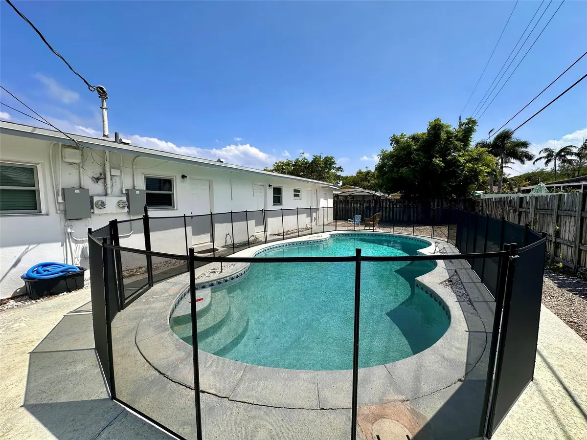 Photo 2 at 5411 NE 22nd Terrace, Fort Lauderdale