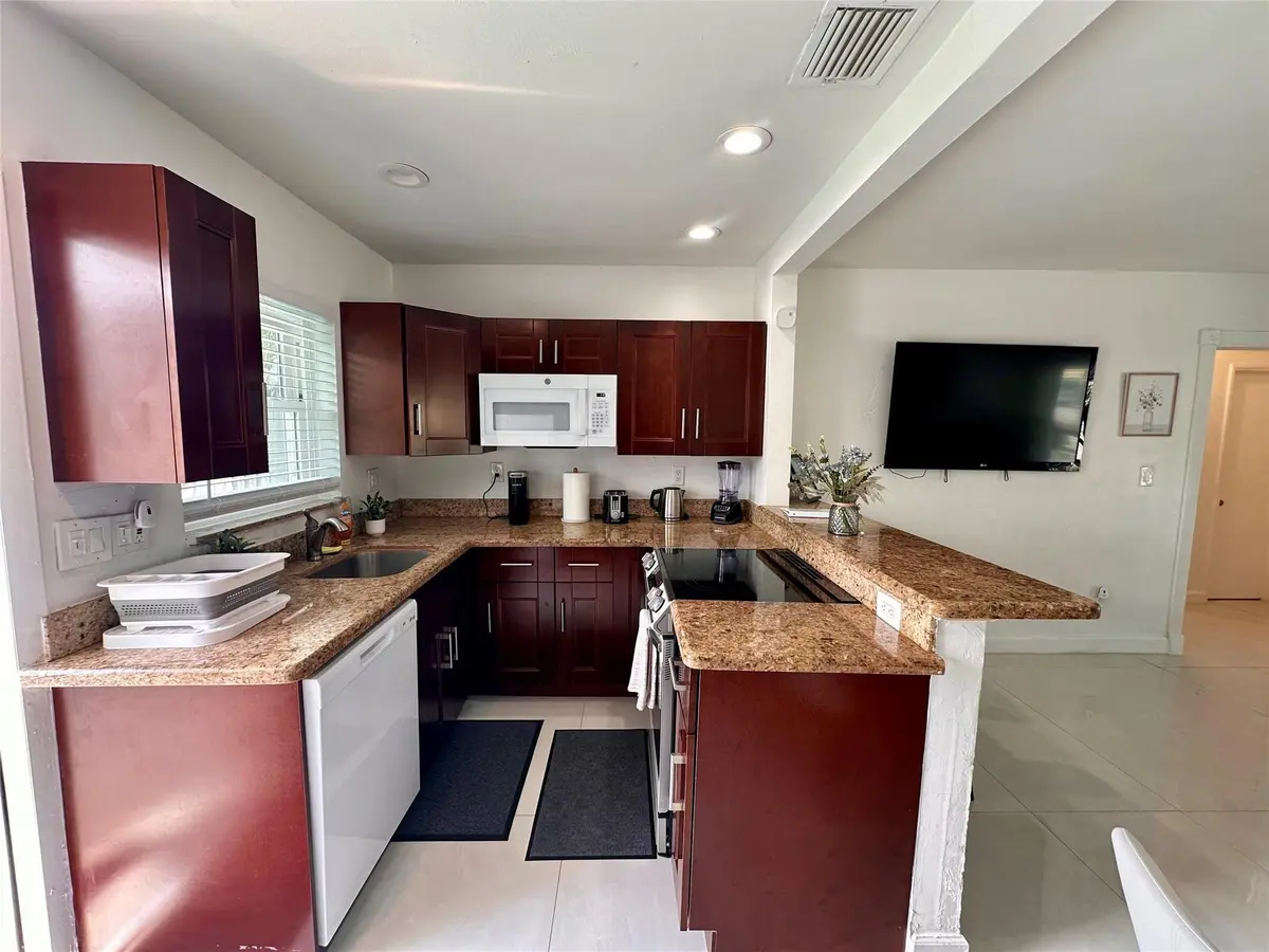 Photo 5 at 5411 NE 22nd Terrace, Fort Lauderdale