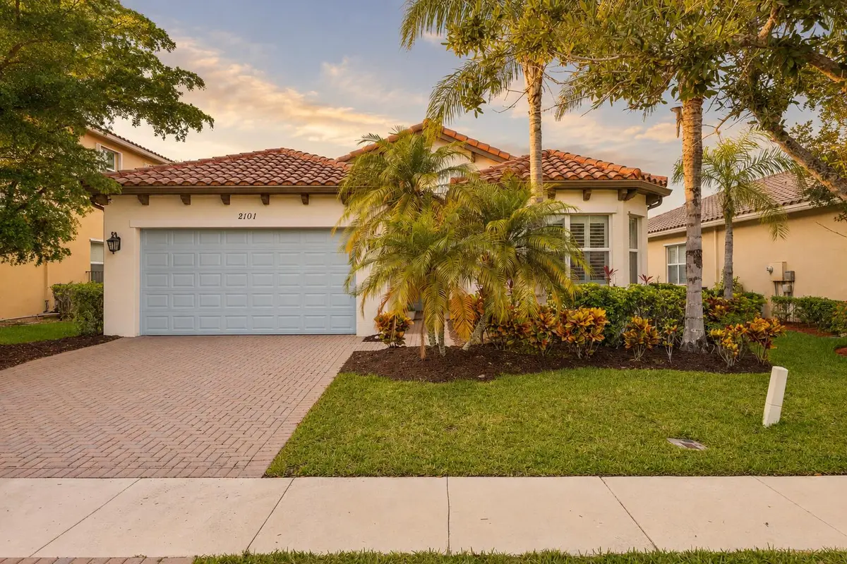 2101 Belcara Ct, RPB, FL 33411 at 2101 Belcara Court, Royal Palm Beach