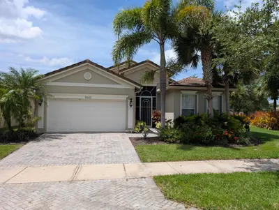 9543 SW Belmere Drive, Port St. Lucie – sold