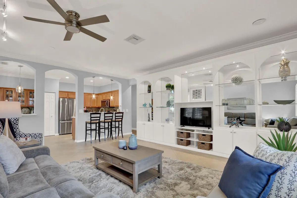 196 Evergrene Parkway, Palm Beach Gardens, FL – photo 7