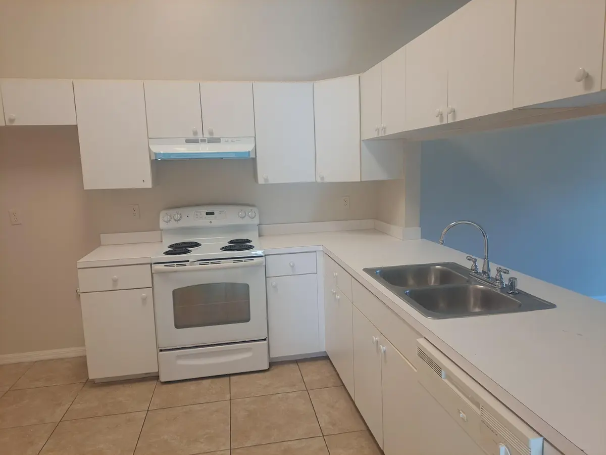 2838 kitchn2 at 2838 Stoneway Lane, Fort Pierce