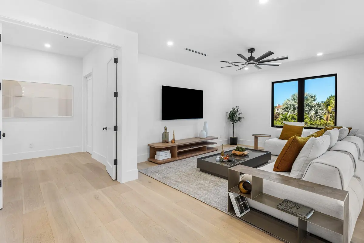 020-368ChurchillRoad-WestPalmBeach-FL-33 at 435 NE 15th Terrace, Boca Raton