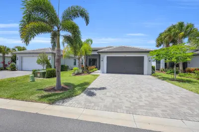 11601 SW Marine Way, Port St. Lucie – sold
