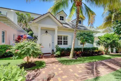 2225 S Ocean Boulevard 12-a, Delray Beach – Single Family Residence for rent