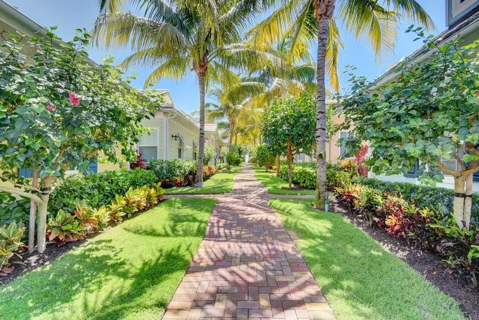 20210920180106474466000000-o at 2225 S Ocean Boulevard 12-a, Delray Beach