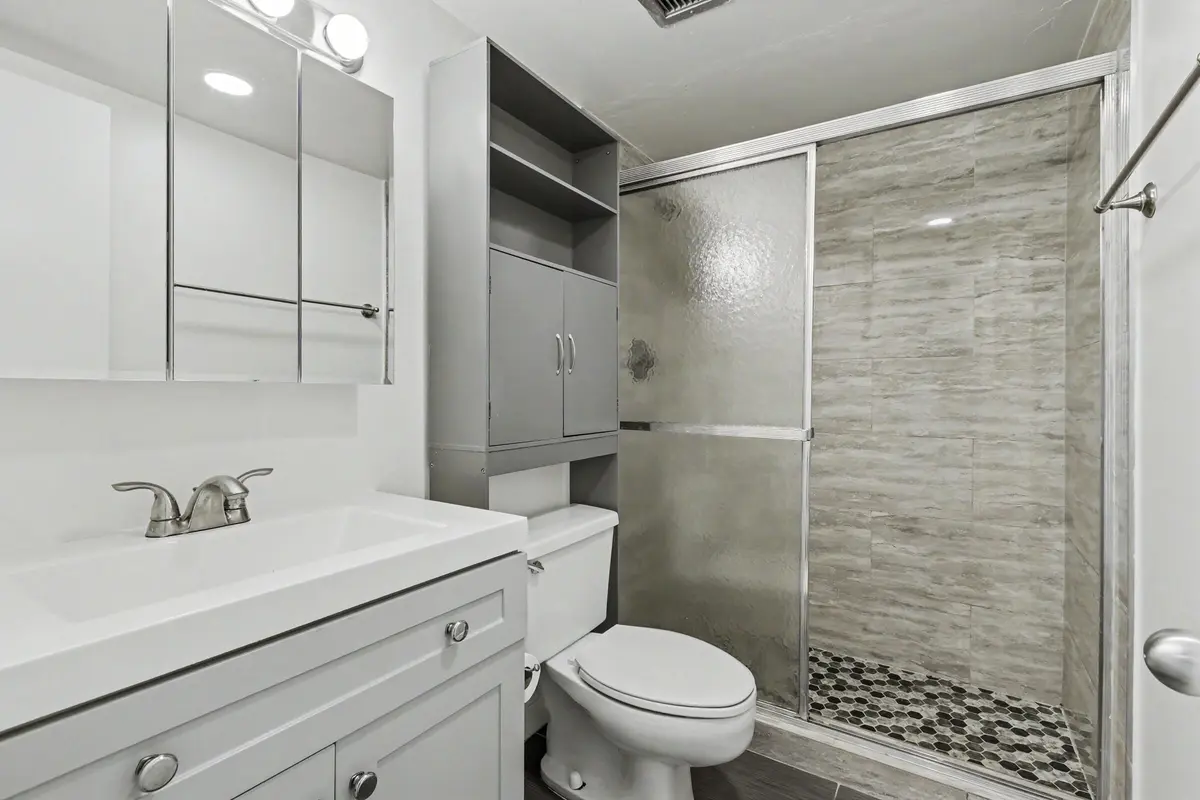 950 Hillcrest Drive 514, Hollywood, FL – photo 7