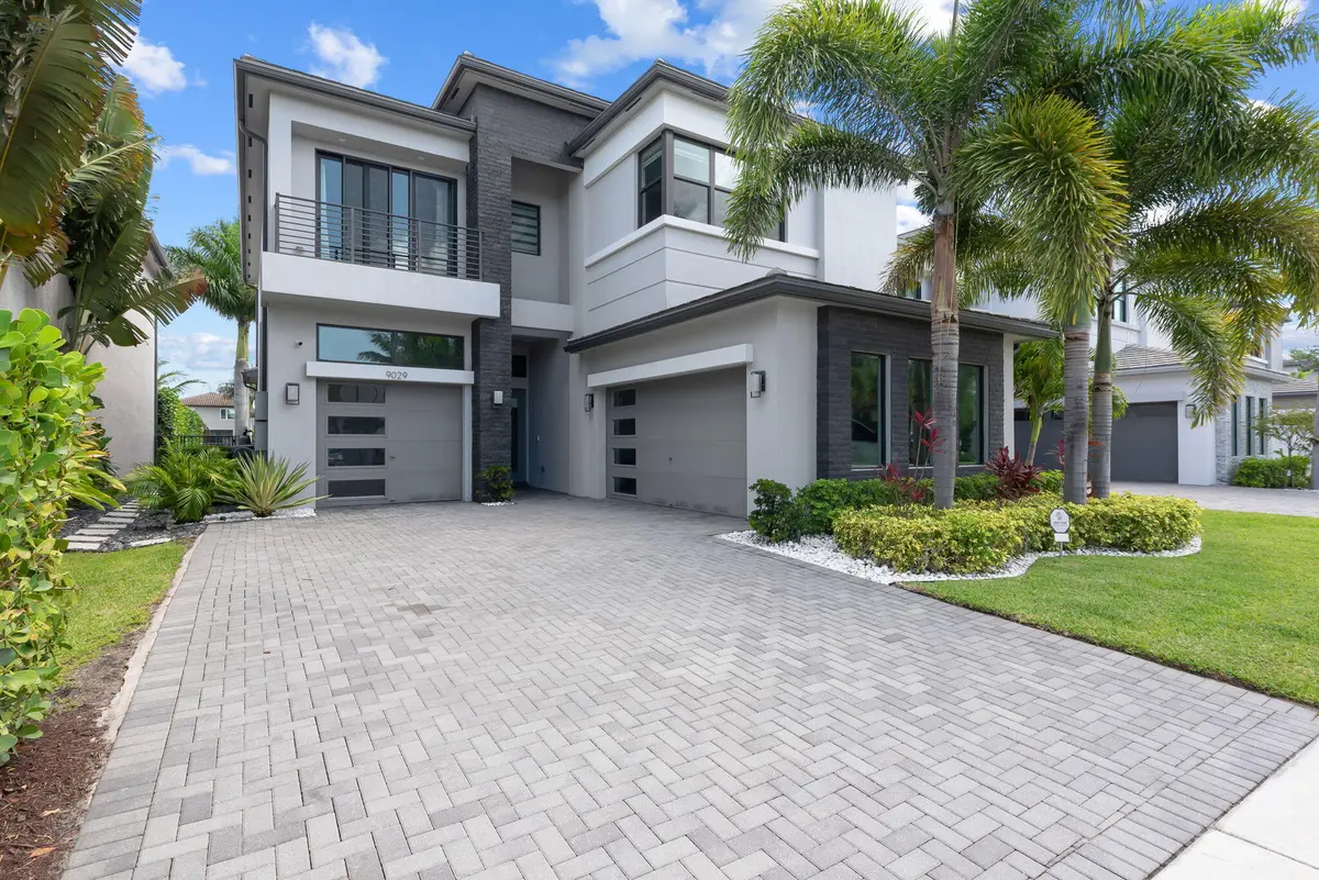 Front View at 9029 Dulcetto Court, Boca Raton
