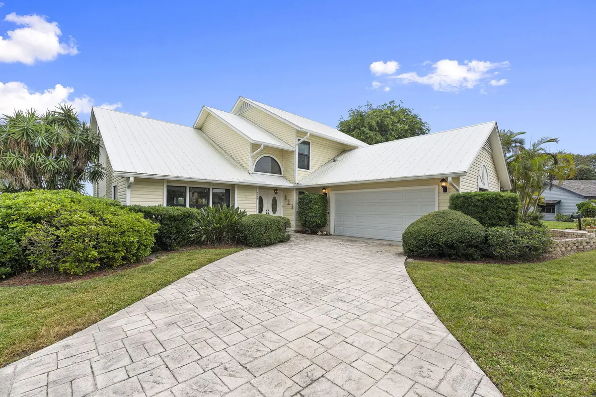 55-web-or-mls-DSC03734 at 8964 SE Sunfish Place, Hobe Sound