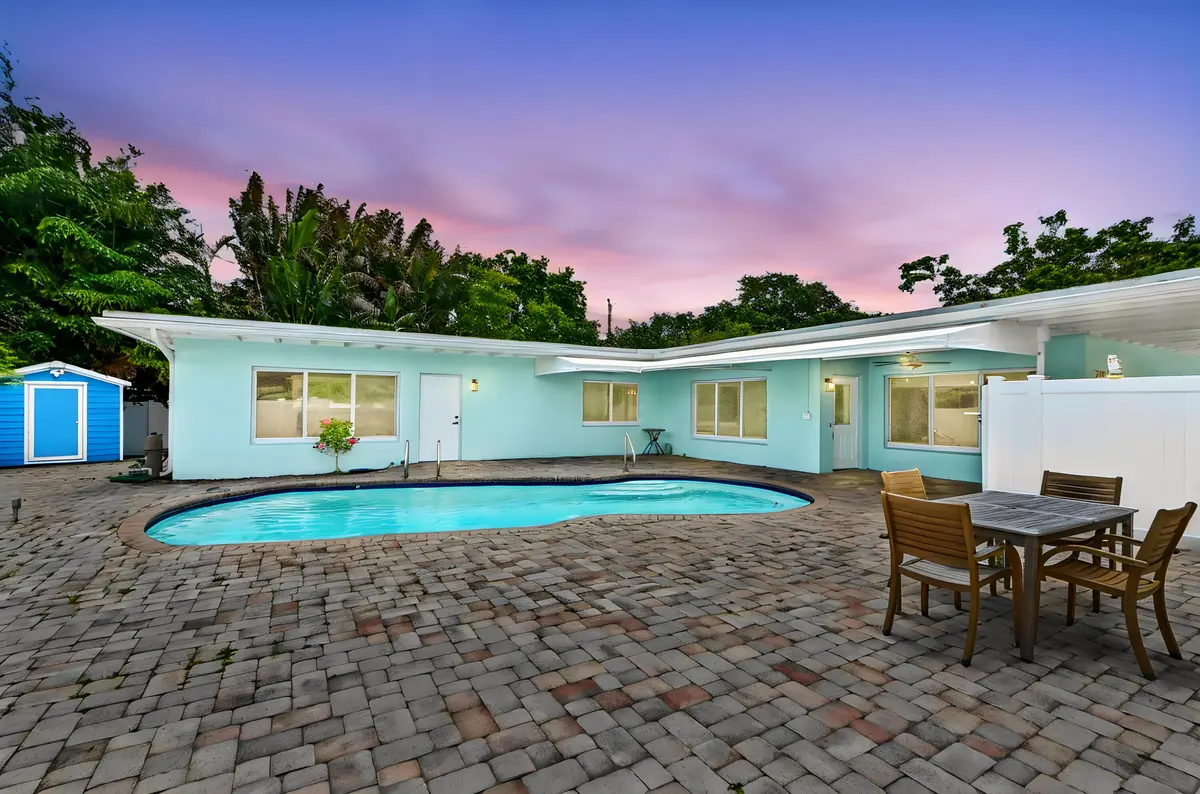 33-Pool-04_TW at 2224 NW 6th Terrace, Wilton Manors