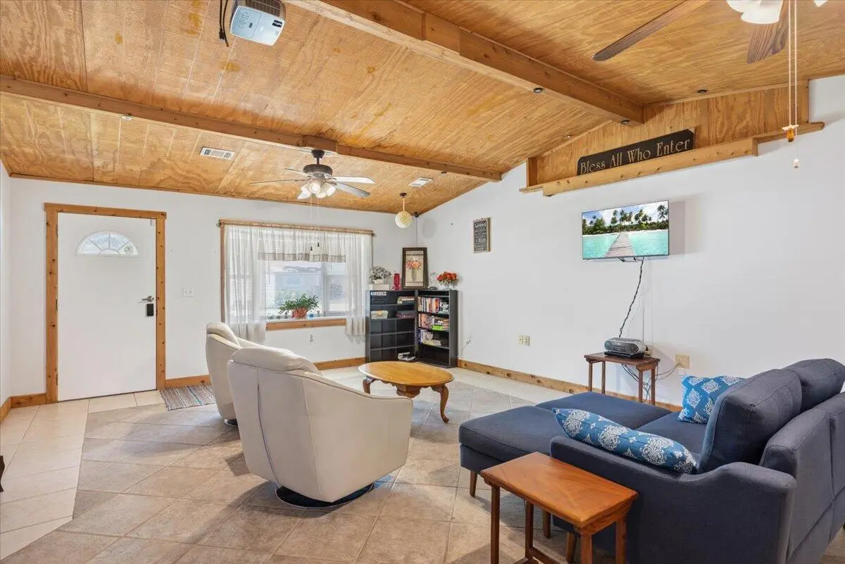 10-0B2A0713 at 1735 40th Avenue, Vero Beach