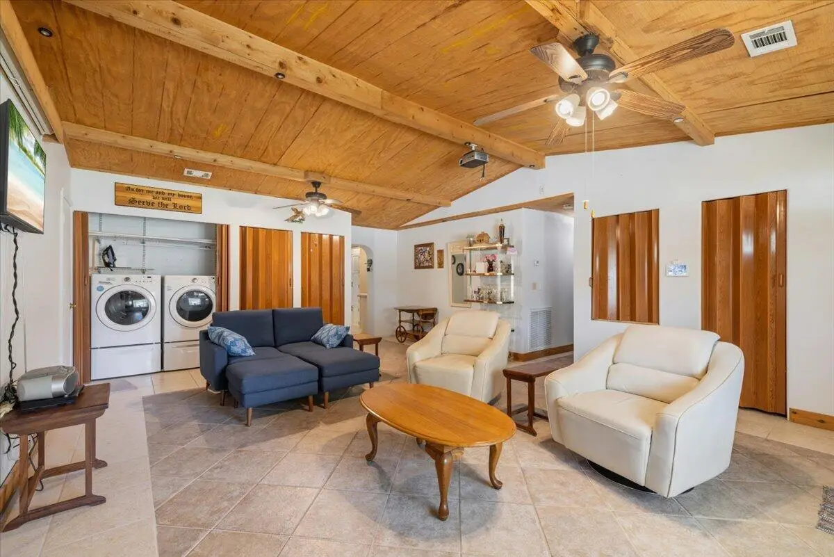 12-0B2A0733 at 1735 40th Avenue, Vero Beach