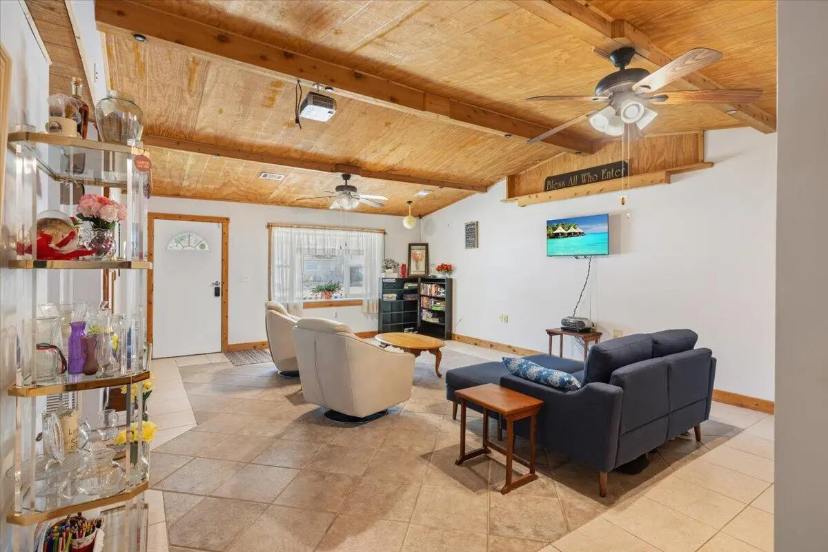 15-0B2A0763 at 1735 40th Avenue, Vero Beach