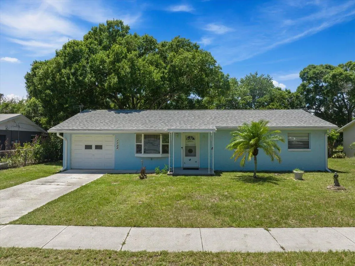 28-DJI_20260521134831_0288_D at 1735 40th Avenue, Vero Beach