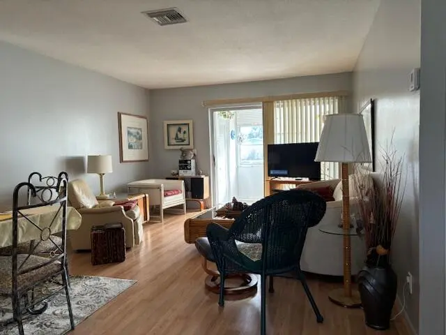LIVING ROOM at 2936 Crosley Drive G, West Palm Beach
