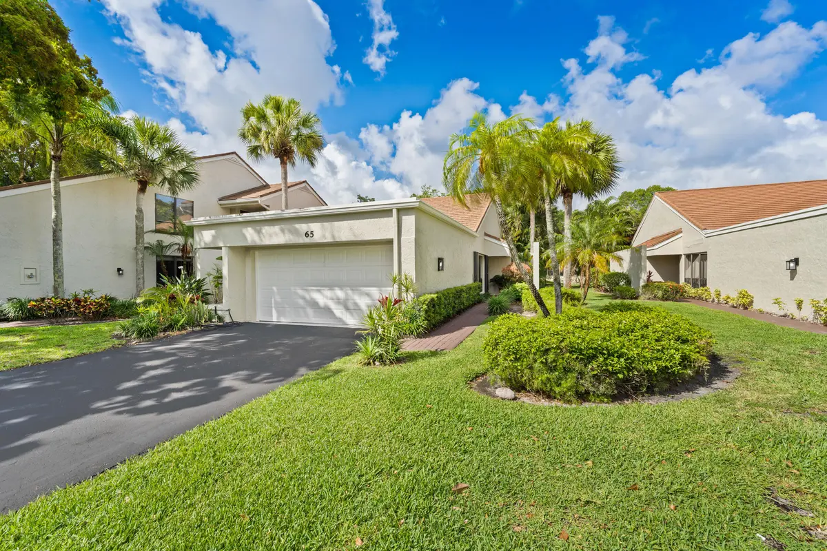 Front Entrance at 65 Balfour Road, Palm Beach Gardens