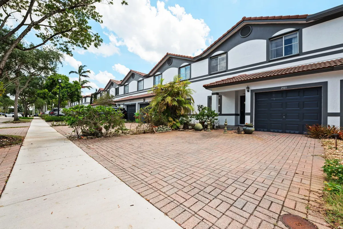 2-web-or-mls-2481-nw-98th-ln at 2481 NW 98th Lane, Sunrise