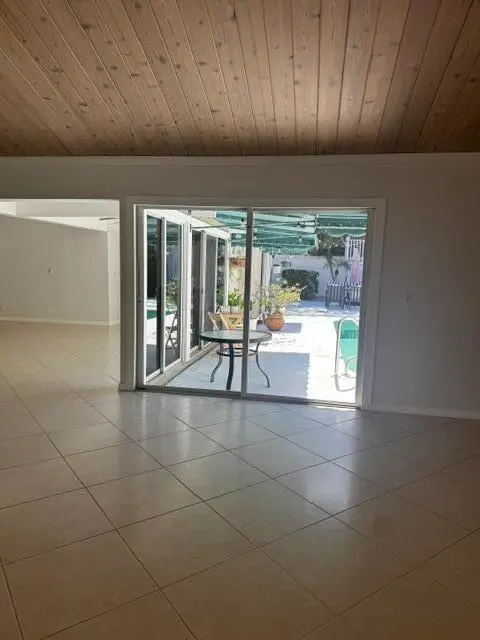 image3 at 112 E Coral Fish Lane, Jupiter