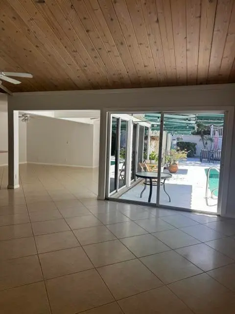 image4 at 112 E Coral Fish Lane, Jupiter