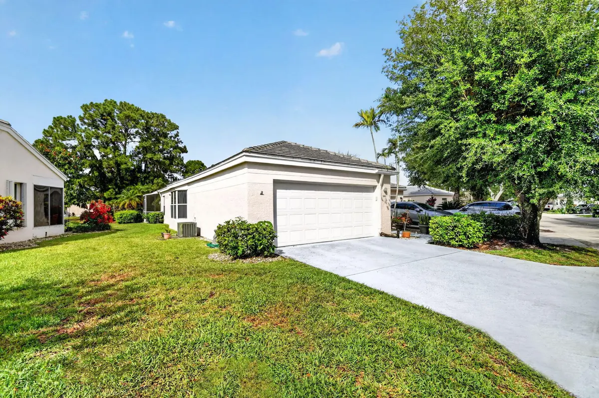 Exterior Front at 1081 Island Manor Drive, Greenacres