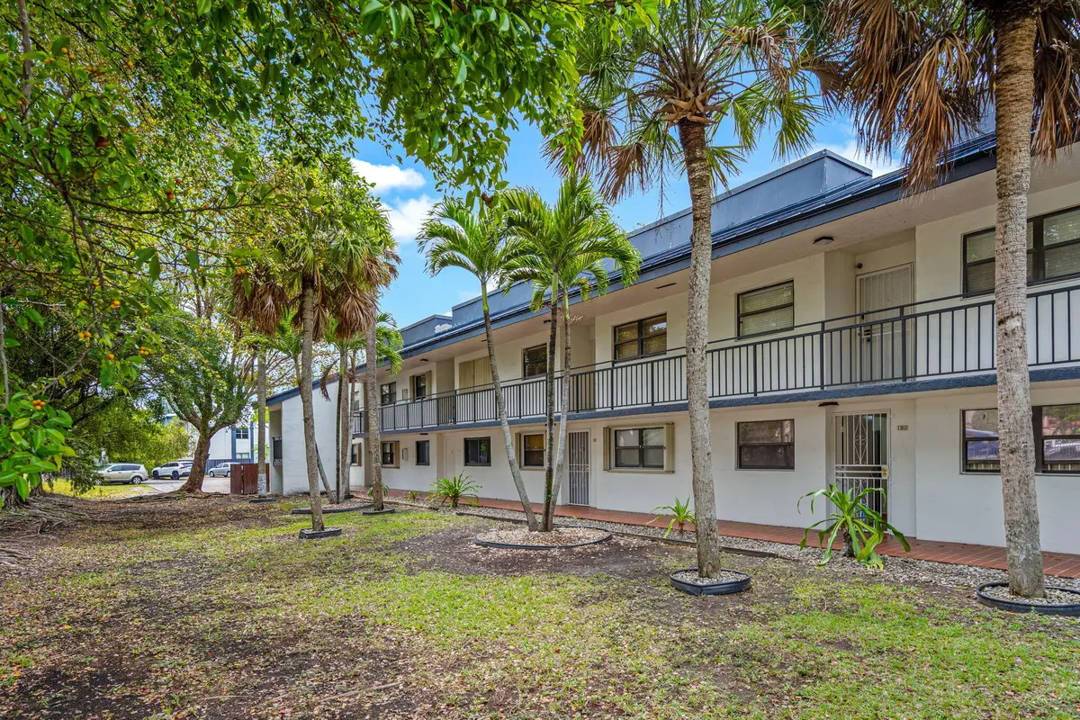 2-web-or-mls-02 at 510 W Park Drive 104-3, Miami