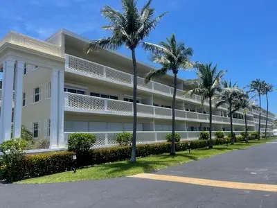 2545 South Ocean Boulevard 303, Palm Beach – leased