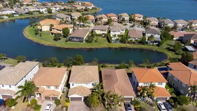 9911 S Miralago Way, Parkland – leased