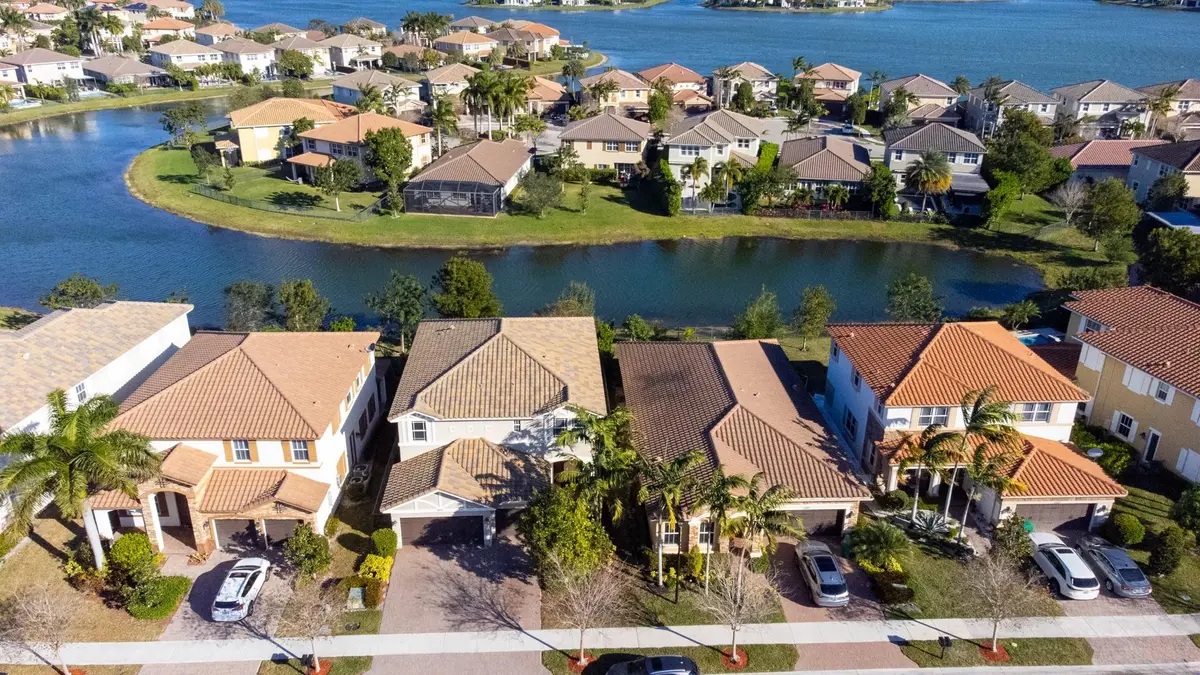 Photo 5 at 9911 S Miralago Way, Parkland
