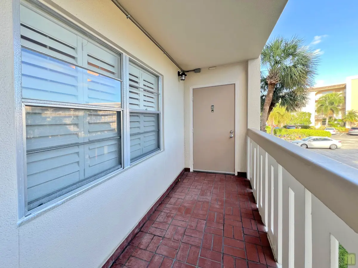 03 front-entry at 1901 Bermuda Circle M2, Coconut Creek