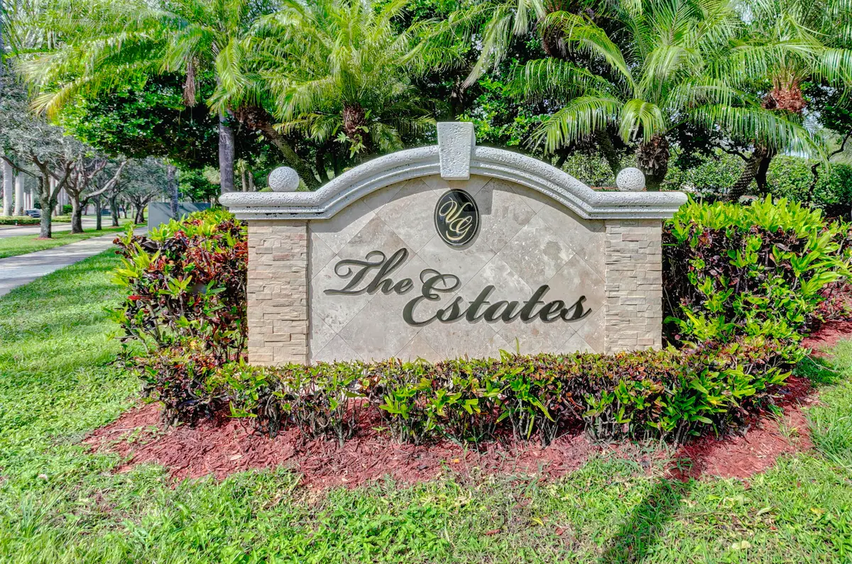 The Estates at 118 Kensington Way, Royal Palm Beach