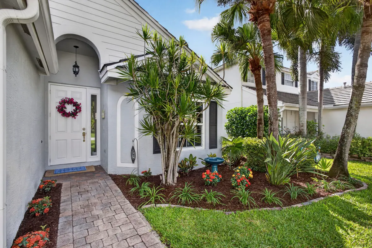 118 Kensington Way at 118 Kensington Way, Royal Palm Beach