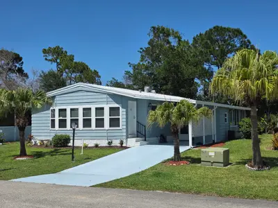8167 Buckthorn Circle, Port St. Lucie – sold