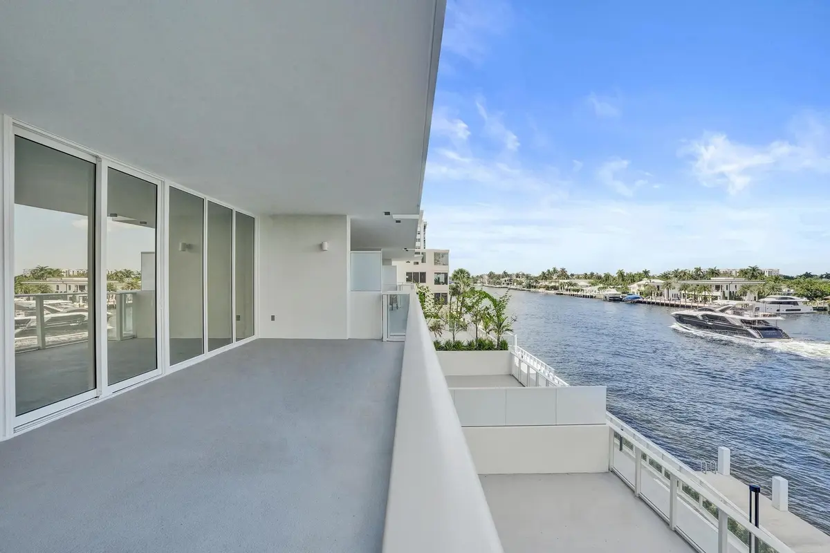 DSC06948 at 407 N Riverside Drive 303, Pompano Beach